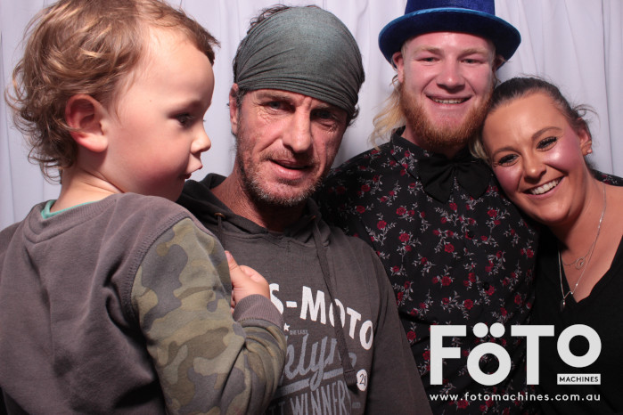 Billy's 21st | View more photos from the event at gallery.fotomachines.com.au/u/FOTOMachines/Billys-21st